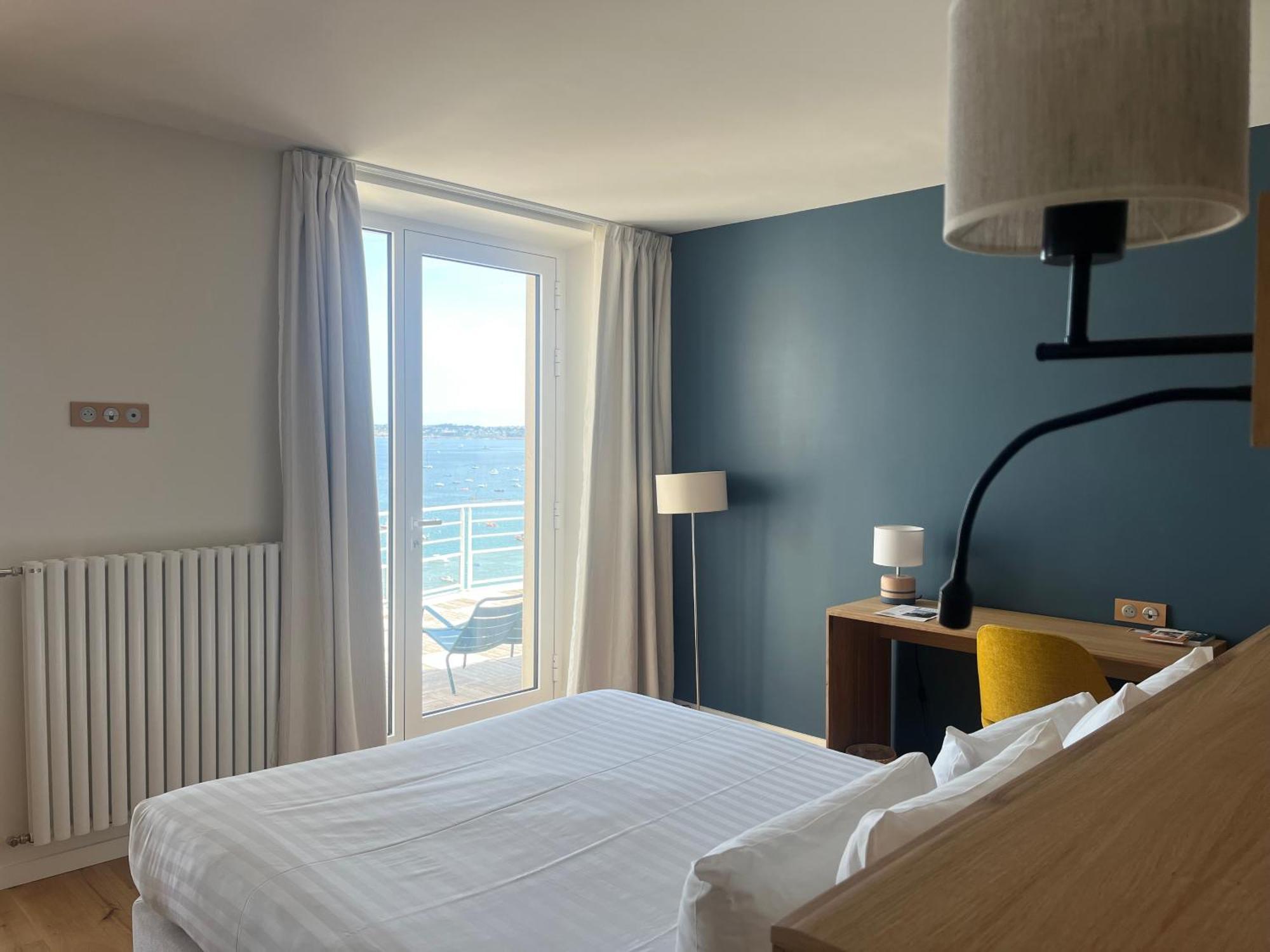 Logis Hotel De Карантек Экстерьер фото