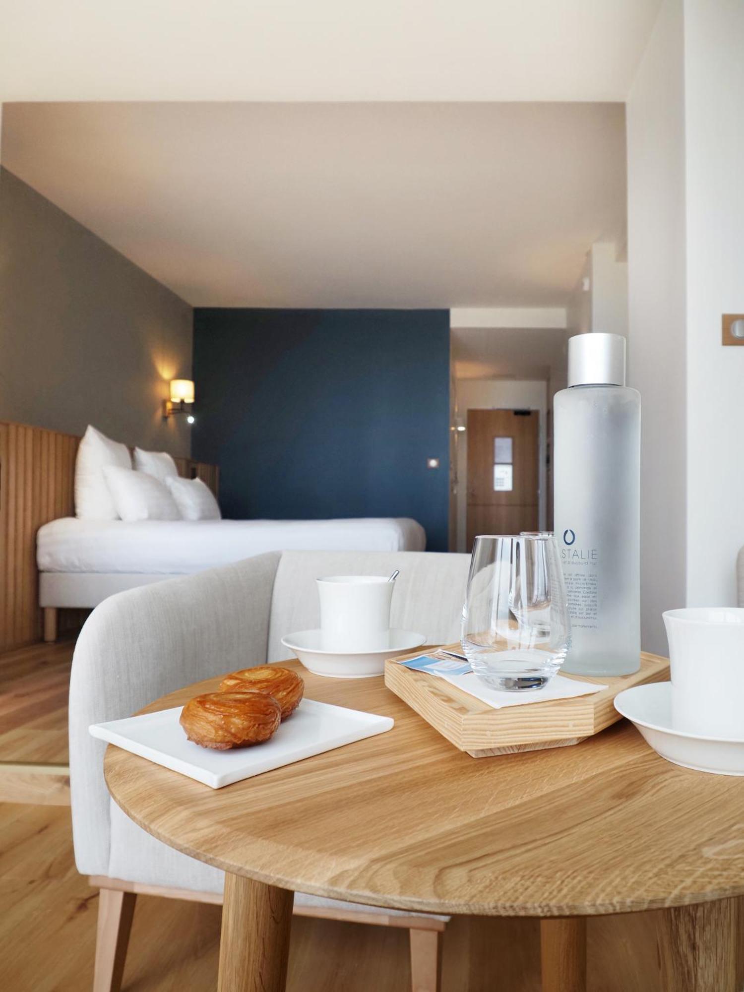 Logis Hotel De Карантек Экстерьер фото