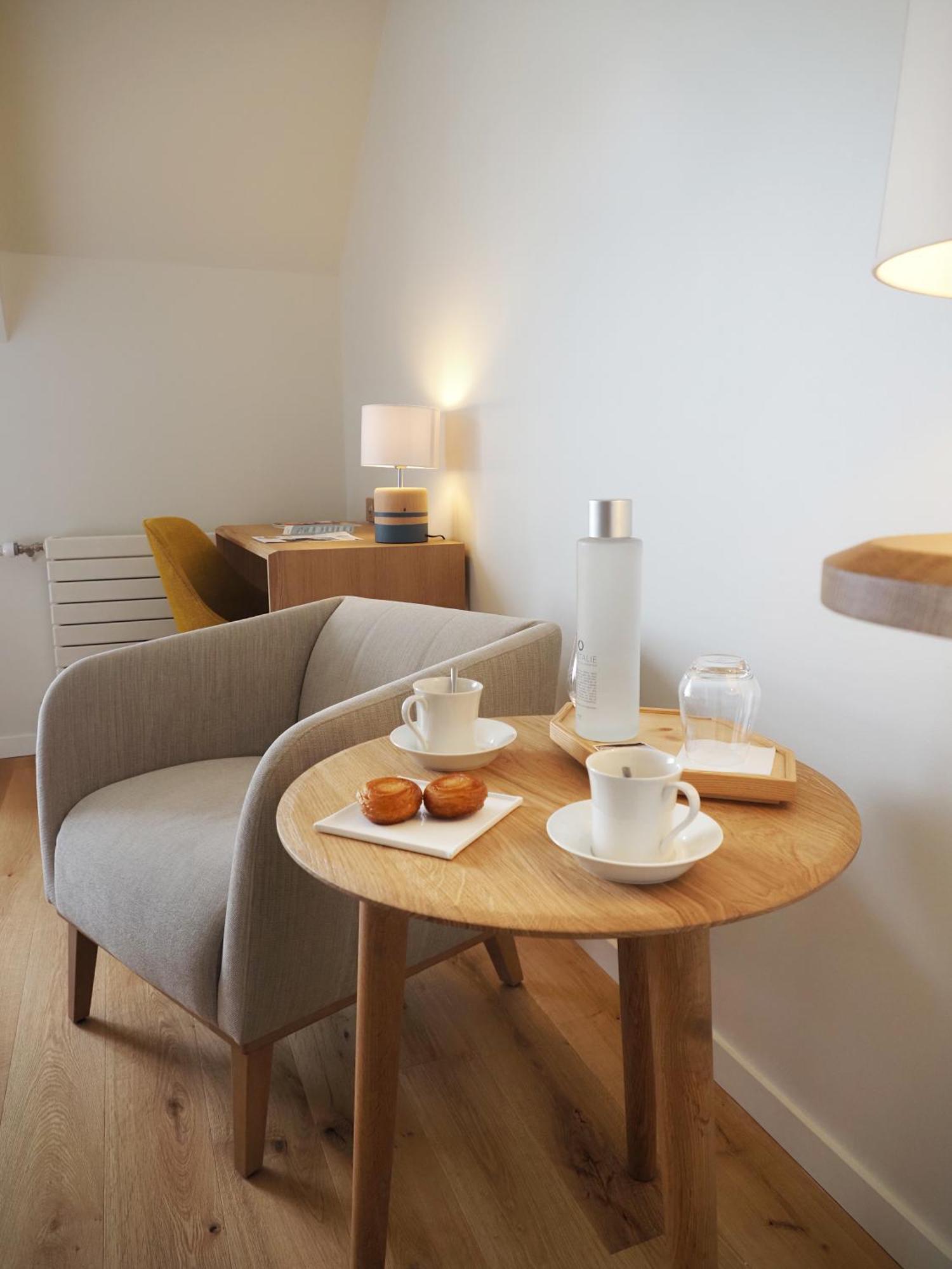 Logis Hotel De Карантек Экстерьер фото