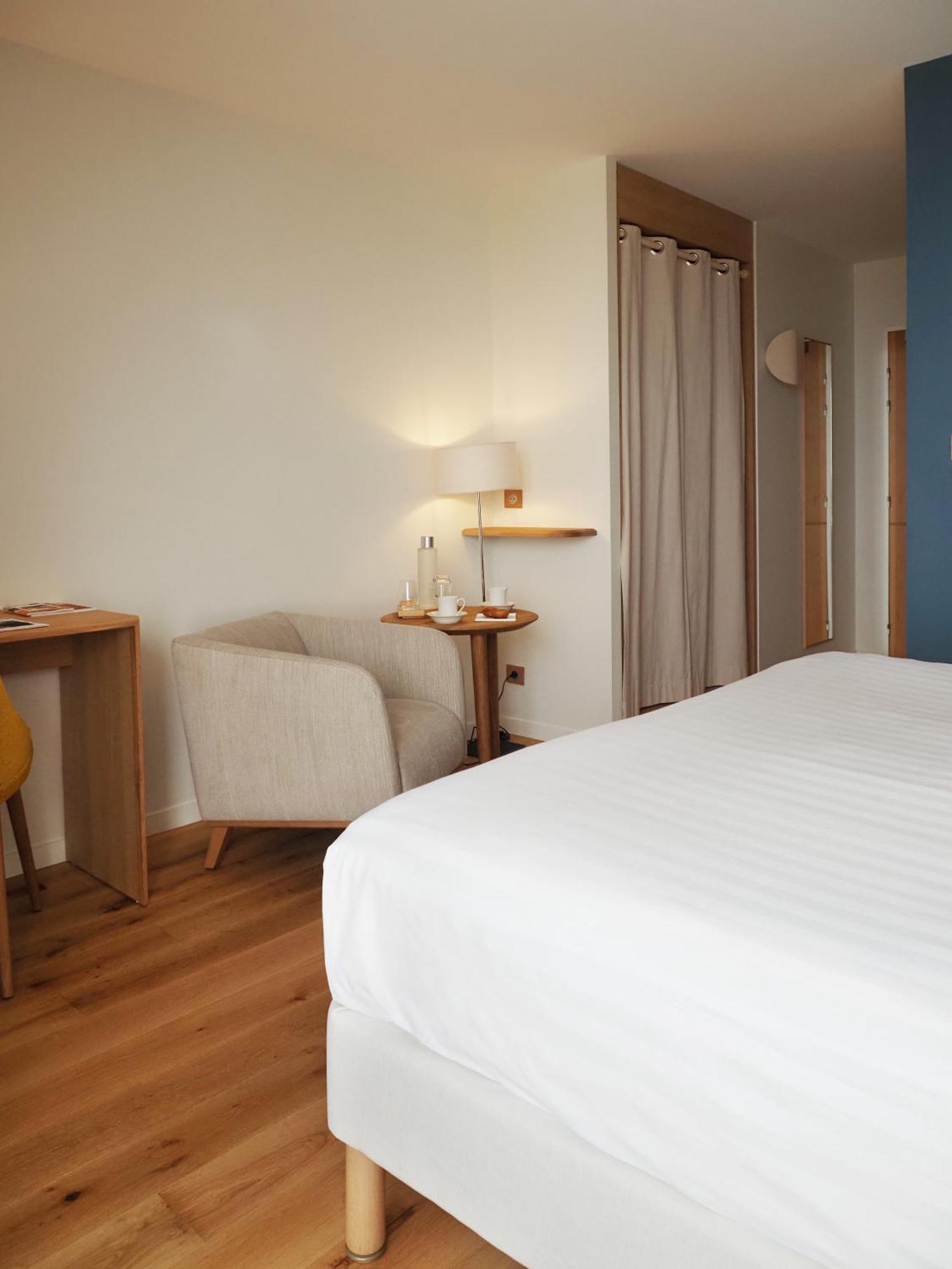 Logis Hotel De Карантек Экстерьер фото